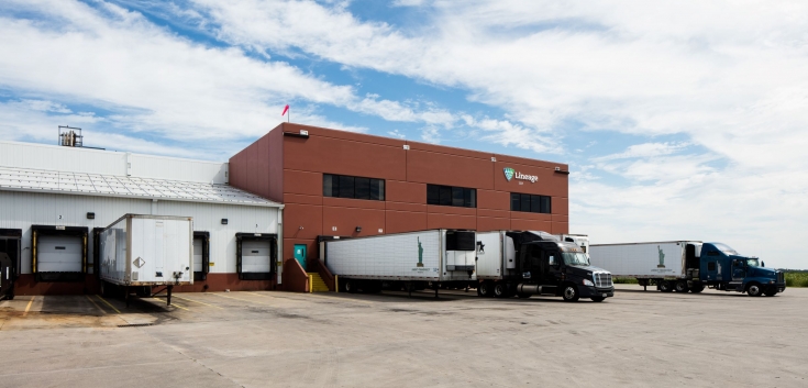 Exterior photo of Lineage's Mount Pleasant facility