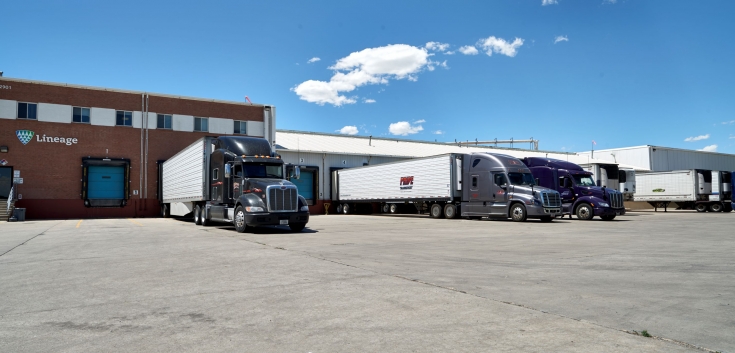 Exterior photo of Lineage's Greeley facility