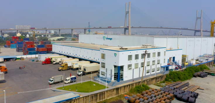 aerial photo of cold storage warehouse 