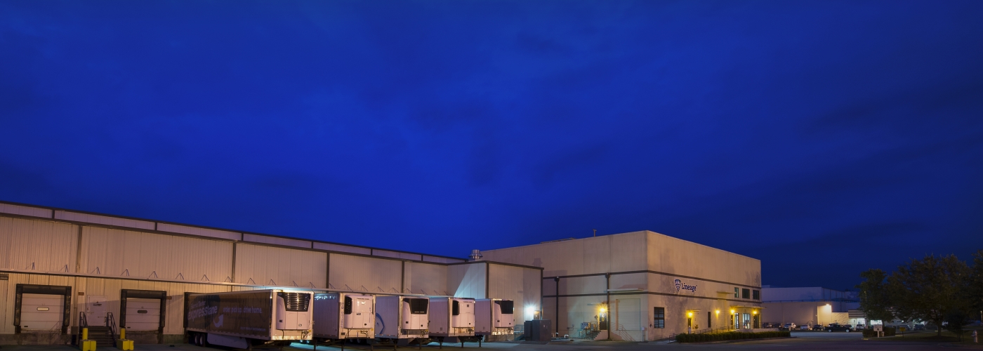 Photo of yard with trailers at Sandston facility